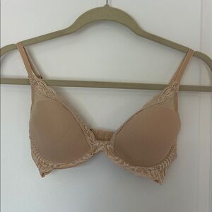 Elegant Lace Trimmed Tan Bra